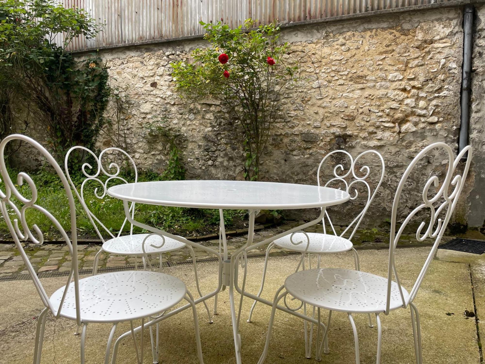 Studio Saint Ayoul Provins Extérieur photo
